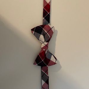 Crown and Ivy bow tie (clip on)